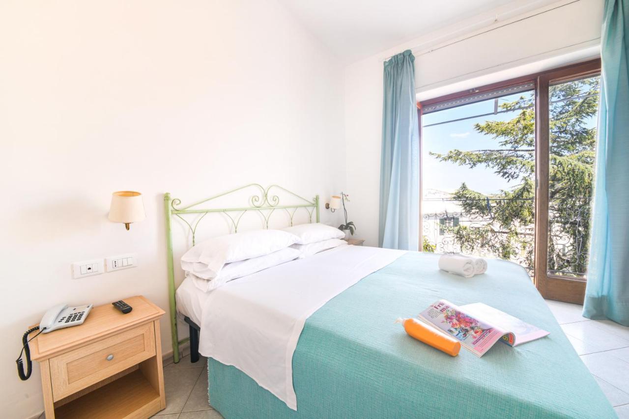 Hotel Europa イスキア島 エクステリア 写真