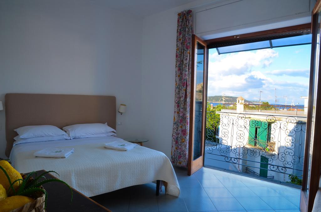 Hotel Europa イスキア島 エクステリア 写真